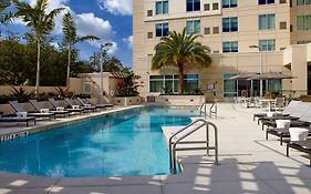 Hyatt Place Miami Airport East 3*